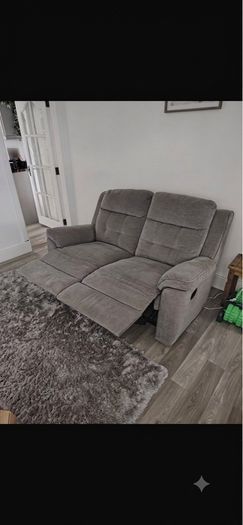 1 seater and 2 seater recliner.