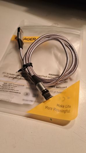 Magnetic USB data and Charge cable