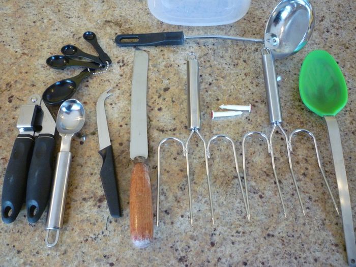 Turkey Fork Lift Prongs, Newbridge Vintage Knife, Spoons, garlic Press 10 Items