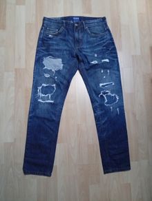 Pull & Bear Distressed jeans