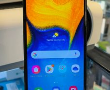 Samsung Galaxy A20e 32GB Dual Sim LOCKED TO THREE Network Black