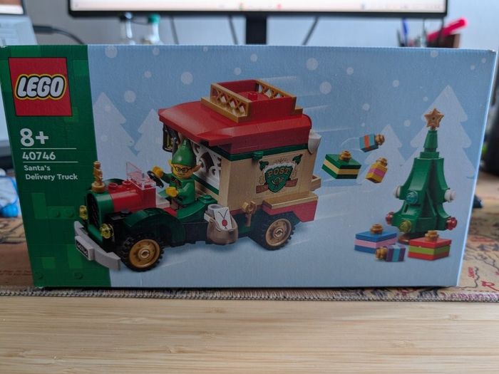 40746 LEGO Christmas Santa's Delivery Truck