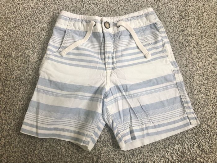 BabyGap toddler shorts 4 years