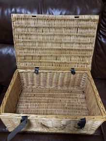 picnic basket