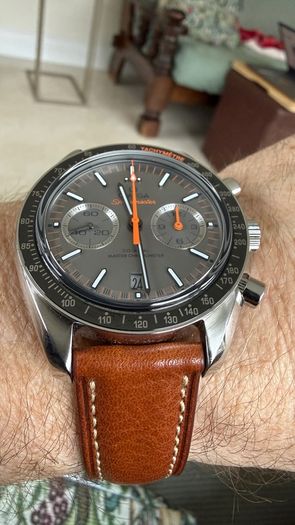 Omega Speedmaster Racing