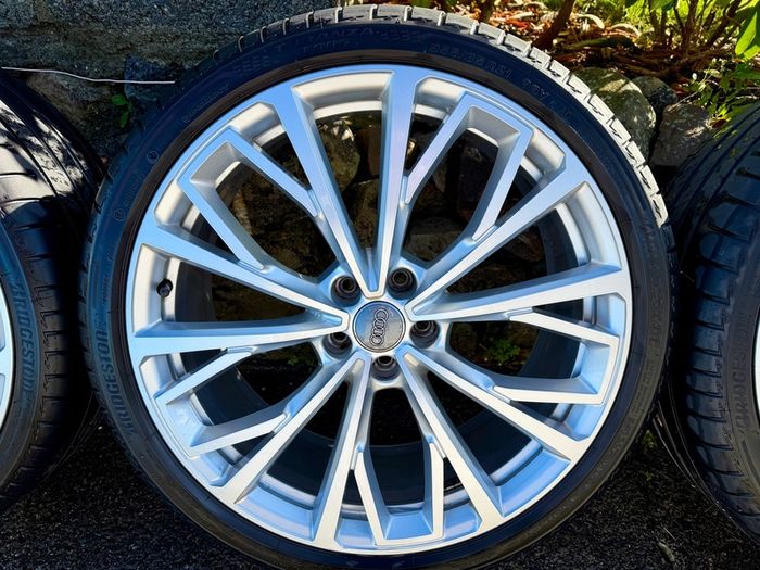 Genuine A6 Alloy wheels