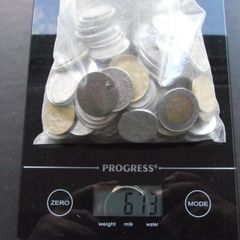 A Lot of 670 grams of Italian coins