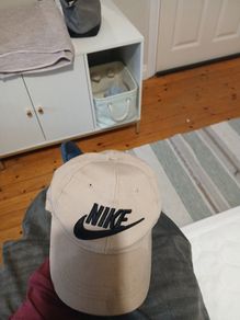 nike cap