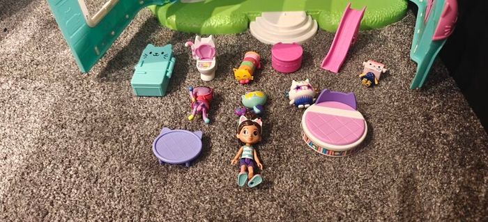 Gabby's Dollhouse