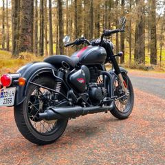 Royal Enfield Classic 350 with many upgrades