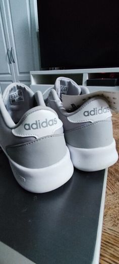 trainers Adidas