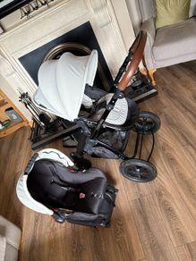 Baby travel system