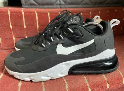 Nike Air 270 size 9.5
