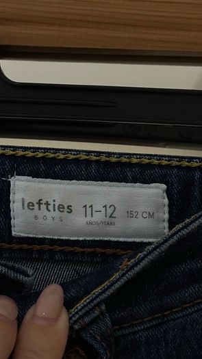 Lefties Classic Dark Blue Skinny Jeans - Size XS