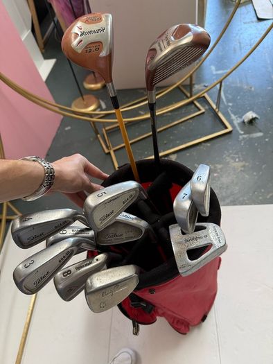 set golf clubs