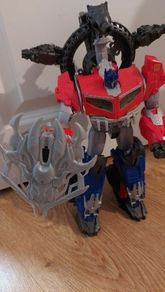 Transformer  OPTIMUS