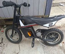 electric dirt bike