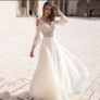 Wedding dress Image 6