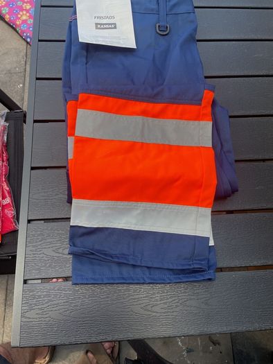 Road Safety trousers size C54 (UK38)