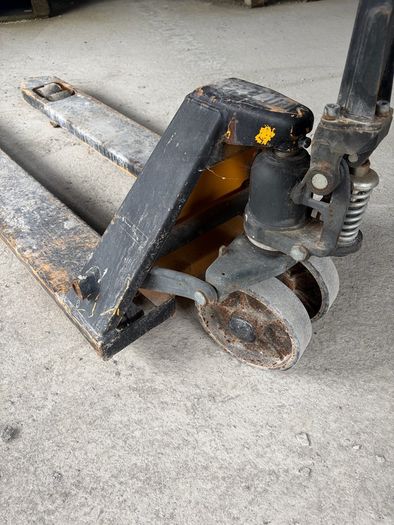 Pallet Truck