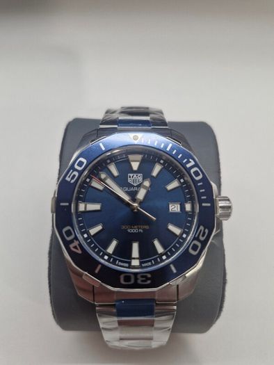 TAG Heuer Aquaracer 300m  Swiss Made Diver