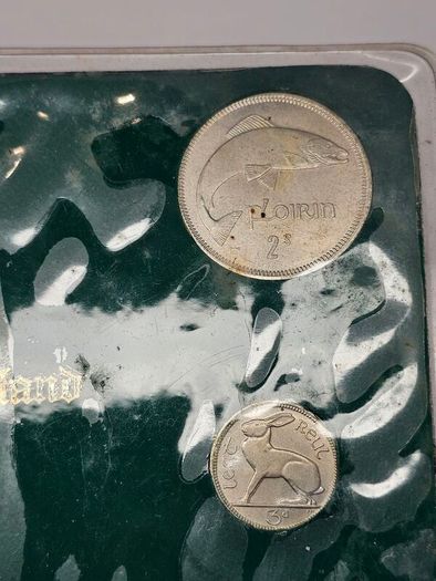 Ireland 1965 Coin Set in Plastic Holder Florin 3d 1d 1/2d