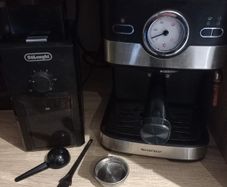 Coffee Machine and Electronic Grinder