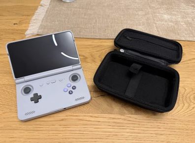 Retroid Pocket Flip 2