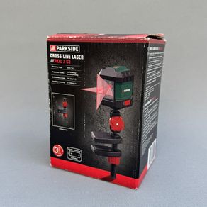 Cross line laser