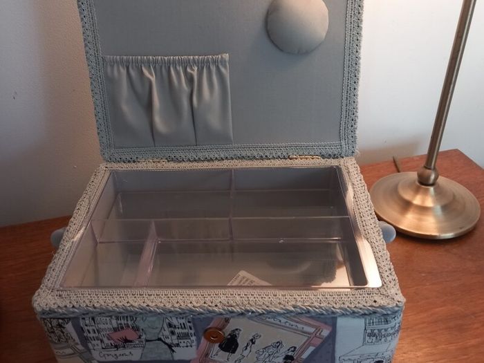 Sewing box