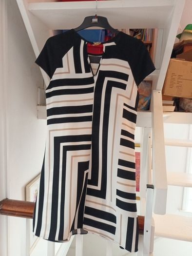 womans dress