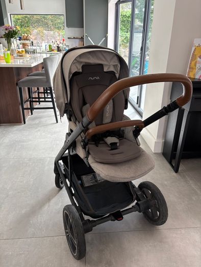 Nuna Mixx Next Buggy