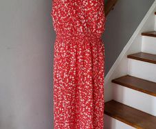 Red floral sleeveless summer dress, Size 2XL / UK20, Brand new