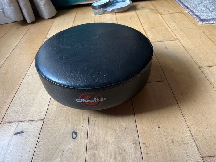 Seat only for drum thrown