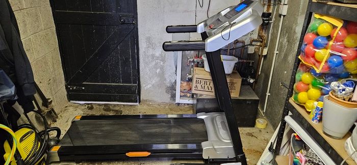 GT-PRO 4000 Folding Treadmill with Incline