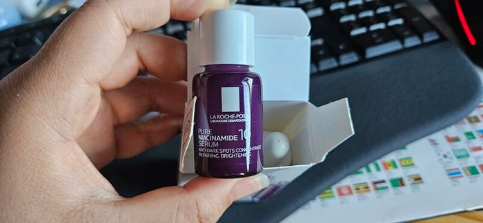 La Roche Posay Pure Niacinamide 10 Serum in 10ml