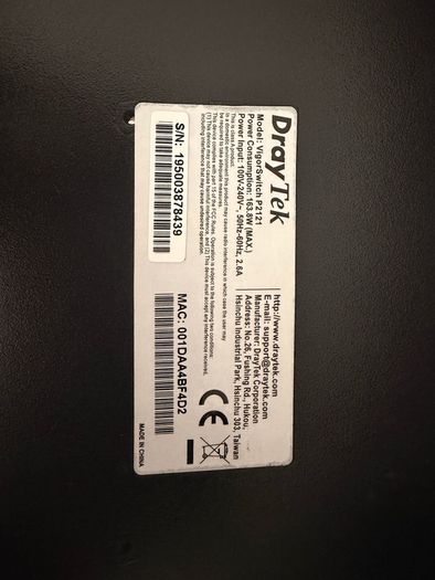 DrayTek VigorSwitch P2121 12-Port PoE+ Managed Gigabit Switch