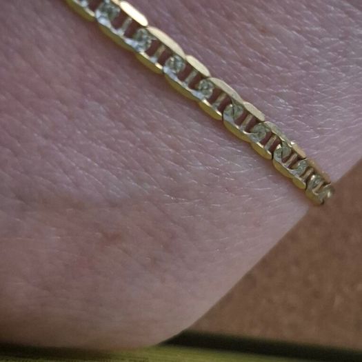 9k gold necklace