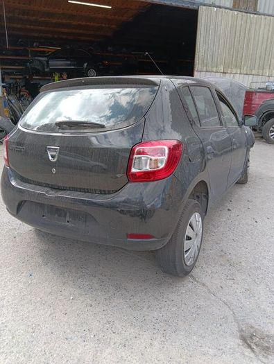Breaking Dacia sandero 2016 petrol