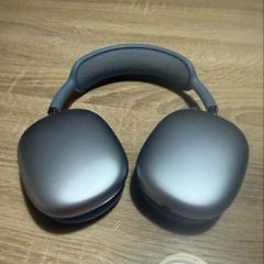 Apple AirPod Max Headphones