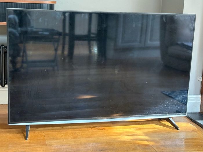 LG 50 inch 4K Smart TV