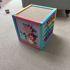 Activity cube baby/toddler