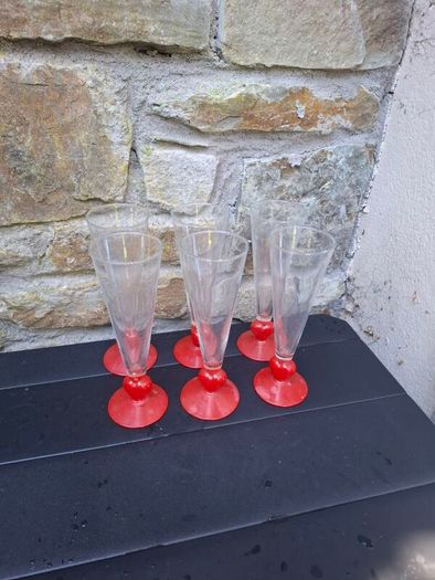 6 heart champagne glasses