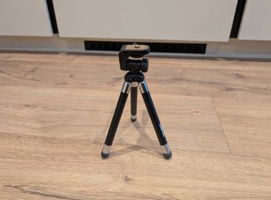Small Tripod