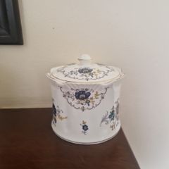 Royal Tara cornflower