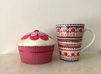 Large M&S Cupcake Note paper