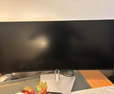 34 inch  curved Monitor with USB hub