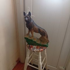 dog figure