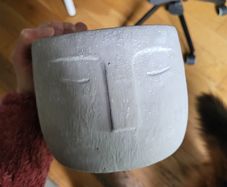 Concrete ceramic decorative pot with face 16cm NEW