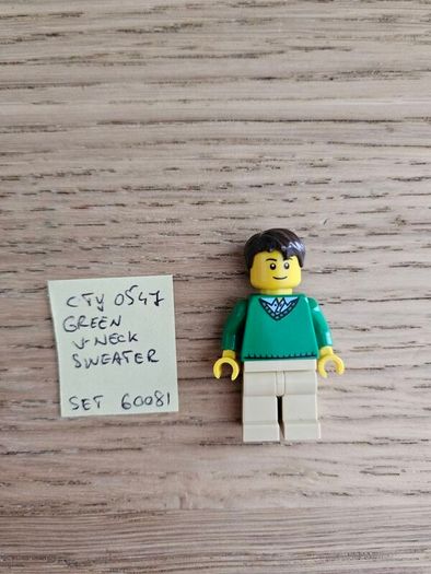 lego cty0547 green V-neck sweater, set 60081